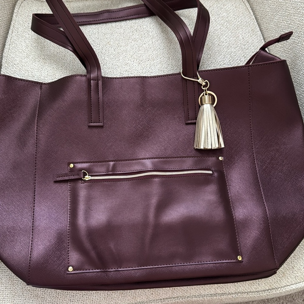 Elegant Burgundy Tote Bag-New
